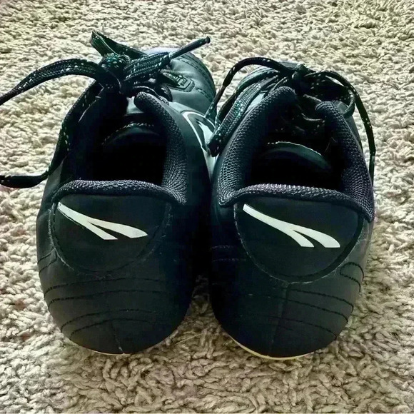 Puma ProCat Cleat Kid's Size 3- Black/White - Picture 6 of 10